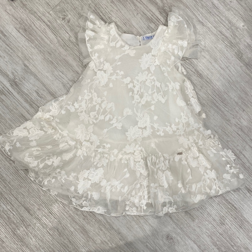 Mayoral. White lace dress. Size 4